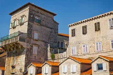 Trogir Tour with Sightseeing Bus from Split