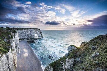 State and Honor Coastal Escape from Le Havre