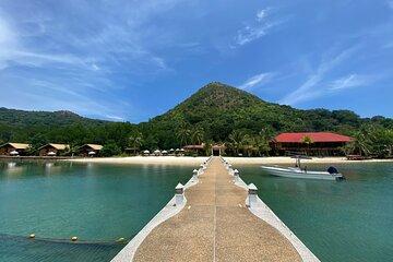 5D4N Luxury Resort & Island Hopping with Seaplane Transfer