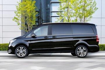 Private Transfer from Barcelona Airport Cruise Port and Hotels