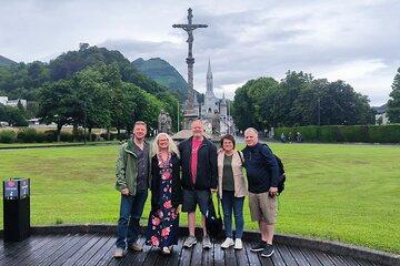 Lourdes guided tour and transport from Pamplona/San Sebastian.