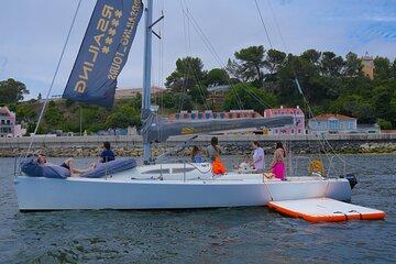 4 Hours Private Swimming/Sailing Tour on Sailboat in Lisbon Beach