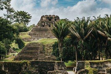 Private Tour in Xunantunich and Jungle Pontoon Waterfall