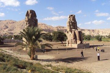 Private Luxor Day Tour To Visit Valley of the Queens - Marsa Alam