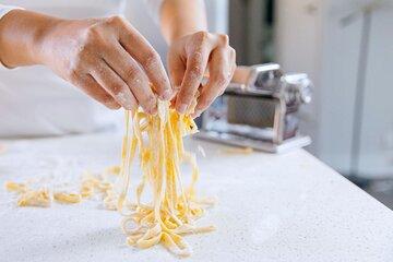 2 Hour Italian Pasta Cooking Class With Local Chef in San Diego