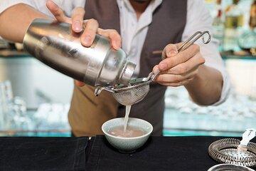 Krakow Coctail Making Class with 4 Cocktails