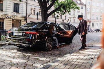 Private Limousine Service Provider in the City of Boston