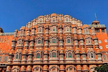 Jaipur Private Full Day City Tour with Pick Up and Drop Off