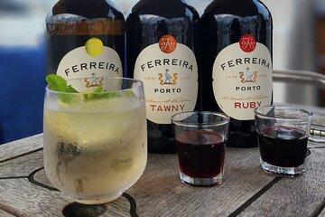 Charm cruise in Porto with wine tasting