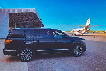 Private Lux Car Transfer Jacksonville to Orlando (MCO) Airport