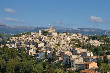 French Culture Tour in 3 Iconic Perched Villages from Antibes pt.