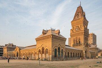 Karachi Private City Tour