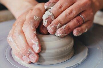 Potter's Wheel Taster Experience in the North Cotswolds