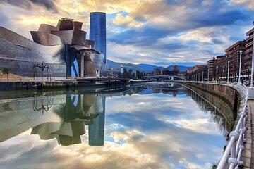 Bilbao Essential Private Tour with Guggenheim Optional