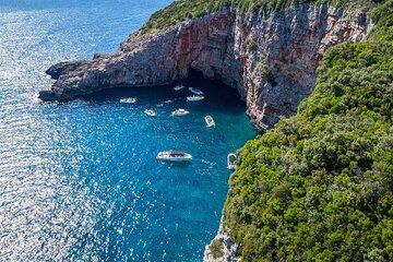 3hr Blue Cave, Submarine Tunnel, and Lady of the Rocks Tour