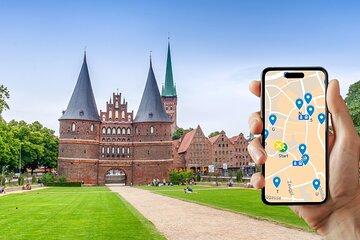 Self-guided scavenger hunt and city game in Lübeck