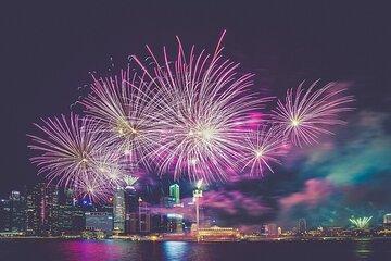4th of July Fireworks Cruise in Miami with DJ and Appetizers