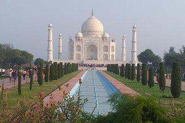 Goa Agra Same Day Tour with return flights and lunch