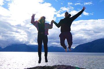 Beluga Point Adventure with Wildlife Refuge Walk