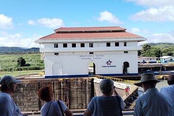Private Tour Panama Canal and City