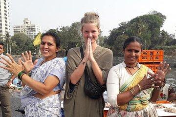 Mumbai By Down: Explore morning City, Market & Temple with Pickup