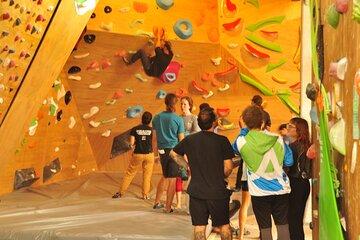 Climbing gym in Floripa