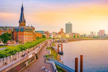 Private transfer from Bruges to Düsseldorf, 2h stop in Eindhoven