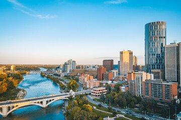 Private Luxury Full Day Calgary City Tour by Car