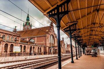 Private transfer from Gdansk Railway Station to Gdansk Area