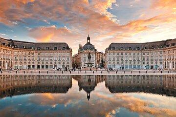 Bordeaux Private Guided Walking and Tasting Tour