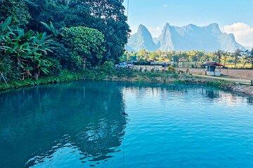 1 Day Guided Tour in Cave from Vang Vieng