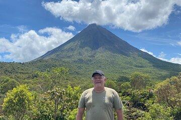 La Fortuna, full day transportation, from San Jose.