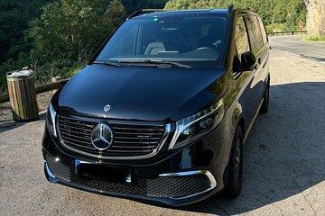 Private transfer from Nice to Milan Italy