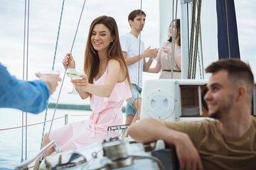 Shared Porto Sailboat Sightseeing Tour