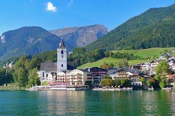 Private Transfer from Salzburg to Prague with Scenic Stops