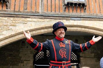 VIP Tower of London White Tower Tour and Crown Jewels Experience