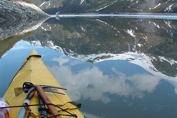 Hiking and Kayaking Experience on Tunsbergdalsbreen