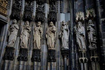 Private 10 Hour Cologne Tour from Frankfurt with Free Photoshoot