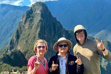 4 Days City Group Tour to Machu Picchu and Rainbow Mountain