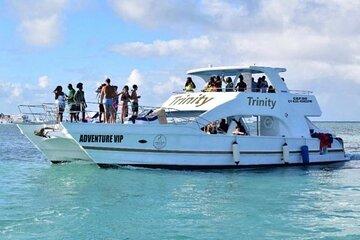 Hip Hop adult only Party Boat with Unlimited drinks and Sandbar