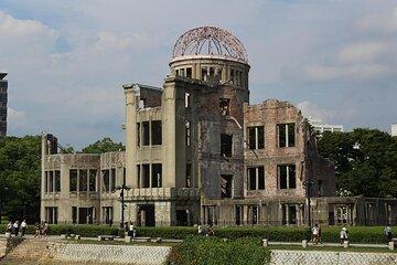 Hiroshima and Miyajima Island 1 Day Private Tour from Osaka