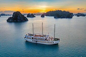 Off the Beaten Path Bai Tu Long Bay 2-Day Treasure Junk Cruise