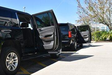Private Transfer in a Luxury Vehicle to and from Houston Airport