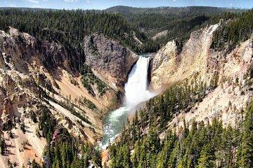 Mt Rushmore Yellowstone and Arches National Parks 6 day Tour