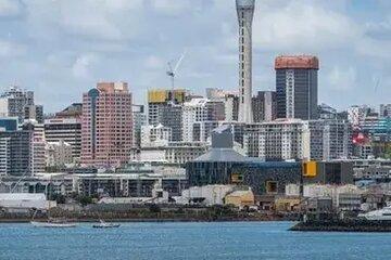 Auckland To Rotorua Via Hobbiton Movie Set