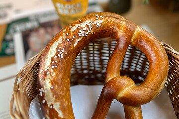 Hamburg Food Tour with Full Meal & Drinks by Do Eat Better
