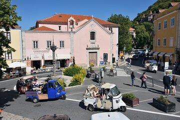 Sintra Private Tuk Tuk Adventure with Local Guide