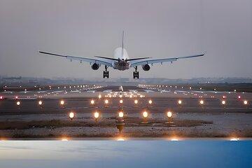 Chengdu Airport Private Transfer With English Speaking Driver
