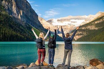 Banff Big 3 Moraine Emerald and Lake Louise Tour