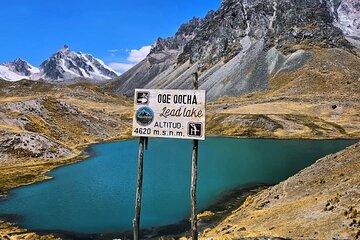 Private Tour to the 7 Lagoons of Ausangate